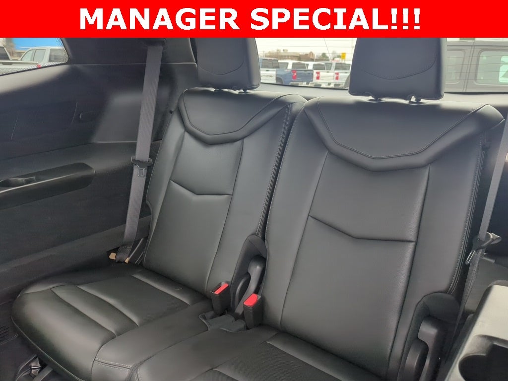 2025 Cadillac XT6 Premium Luxury