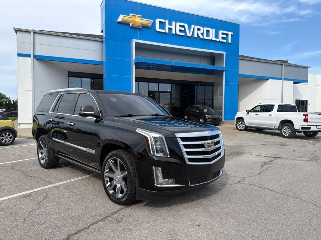 2016 Cadillac Escalade Platinum Edition
