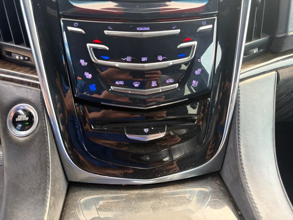 2016 Cadillac Escalade Platinum Edition