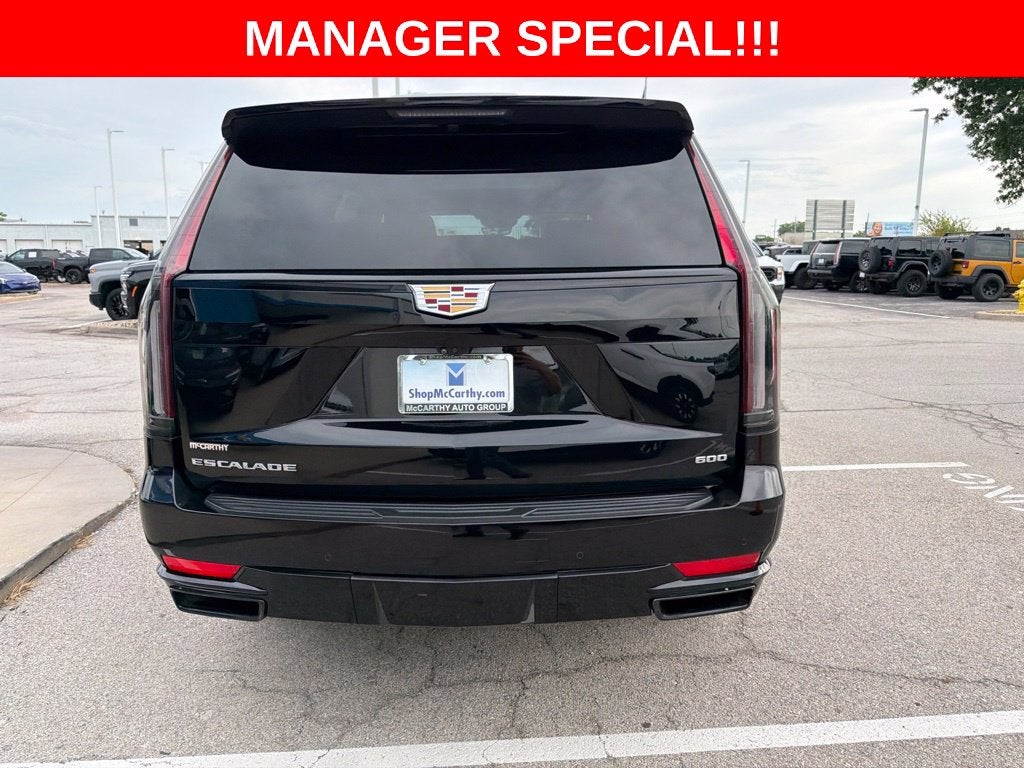 2024 Cadillac Escalade Sport