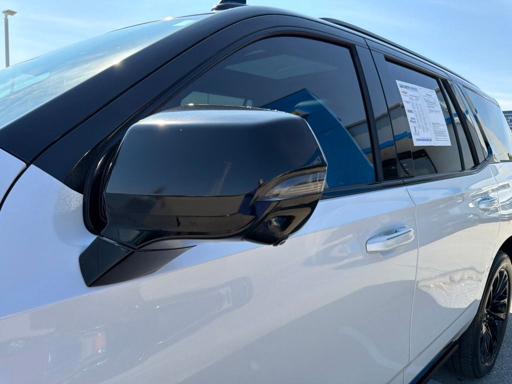 2023 Cadillac Escalade Sport
