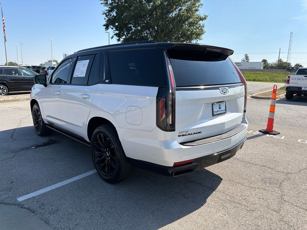 2023 Cadillac Escalade Sport