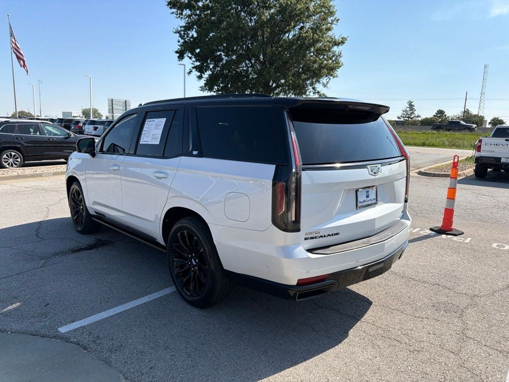 2023 Cadillac Escalade Sport