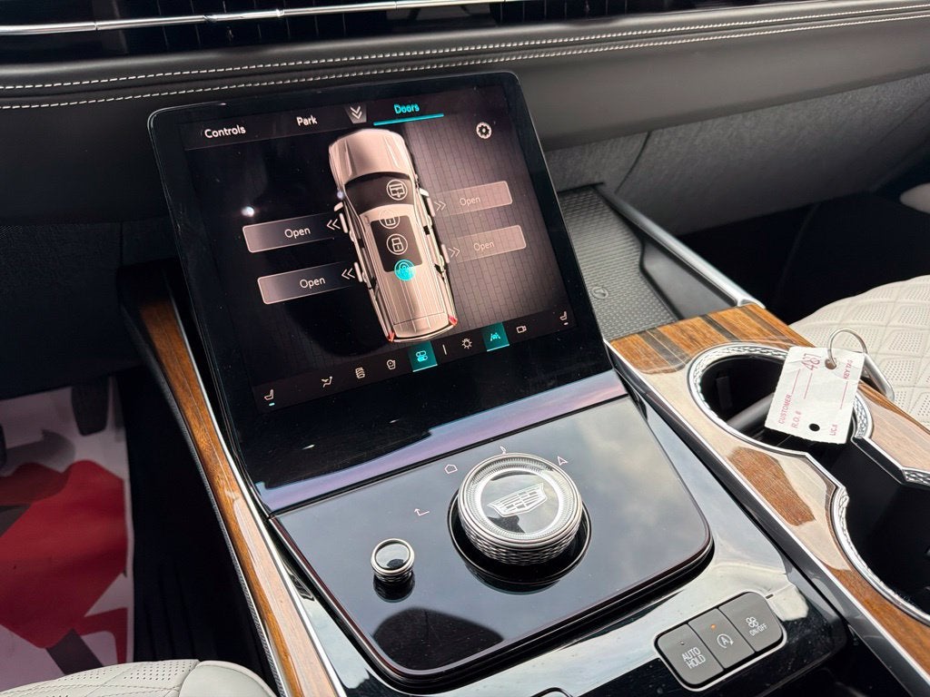 2026 Cadillac Escalade Platinum Sport