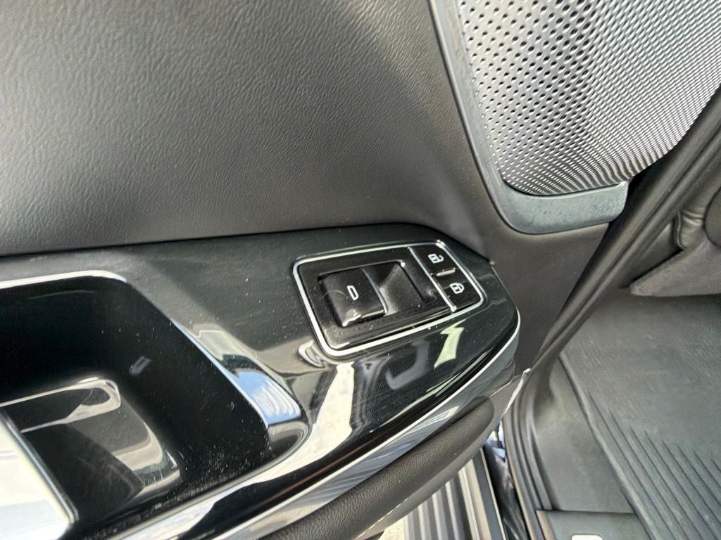 2025 Cadillac Escalade Sport Platinum ONYX PACKAGE