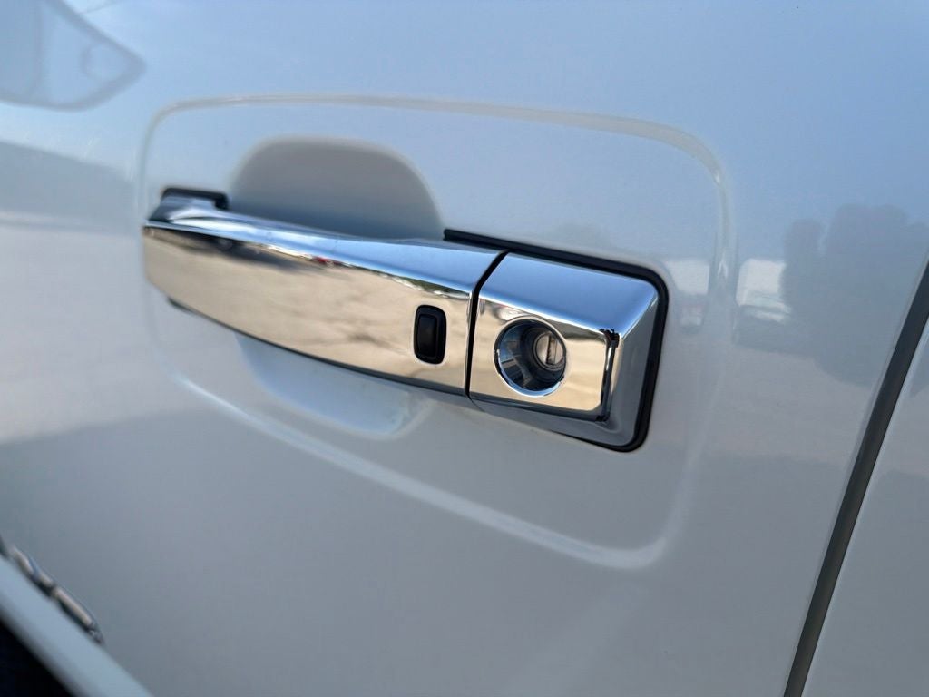 2020 Nissan Titan Platinum Reserve