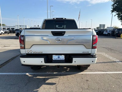 2020 Nissan Titan Platinum Reserve