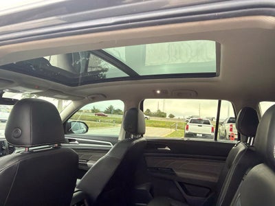 2021 Volkswagen Atlas 3.6L V6 SE w/Technology R-Line