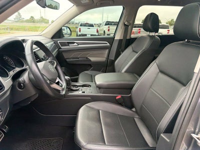 2021 Volkswagen Atlas 3.6L V6 SE w/Technology R-Line