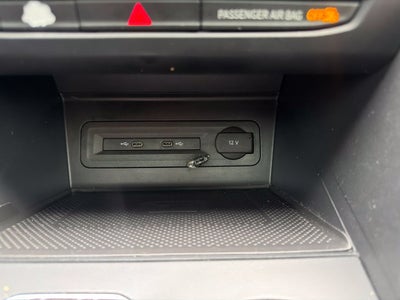 2021 Volkswagen Atlas 3.6L V6 SE w/Technology R-Line