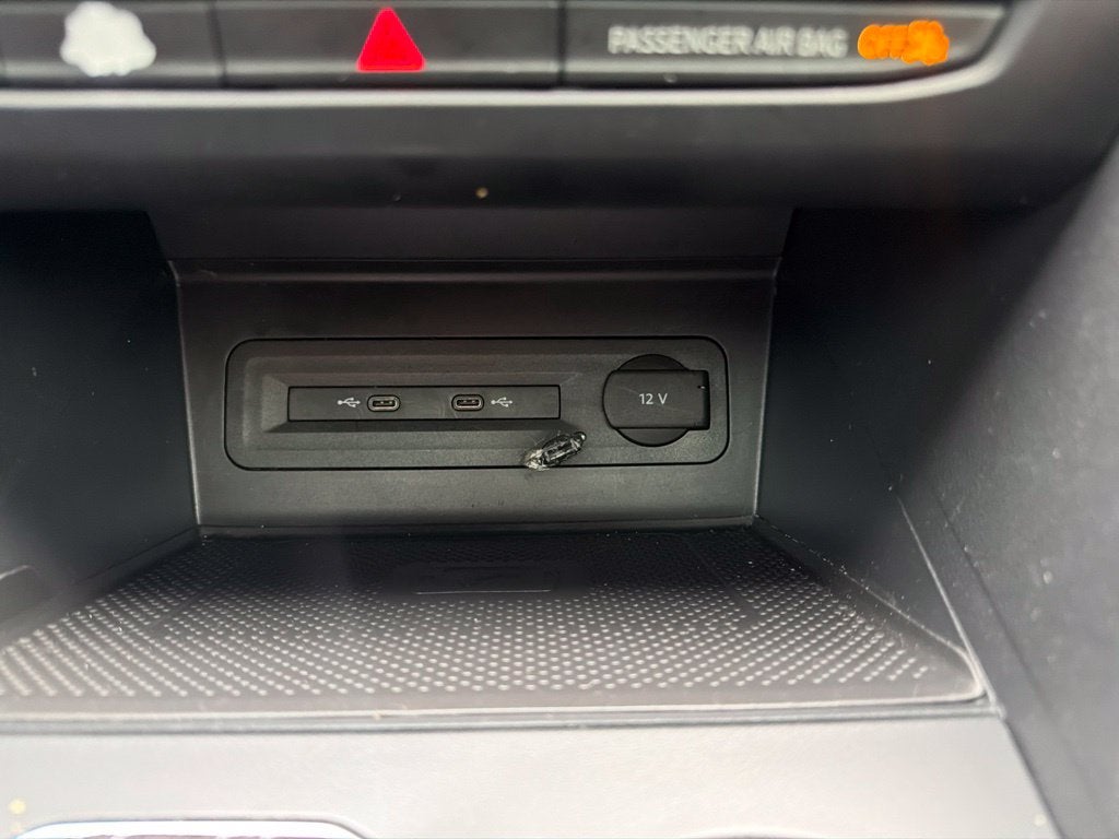 2021 Volkswagen Atlas 3.6L V6 SE w/Technology R-Line