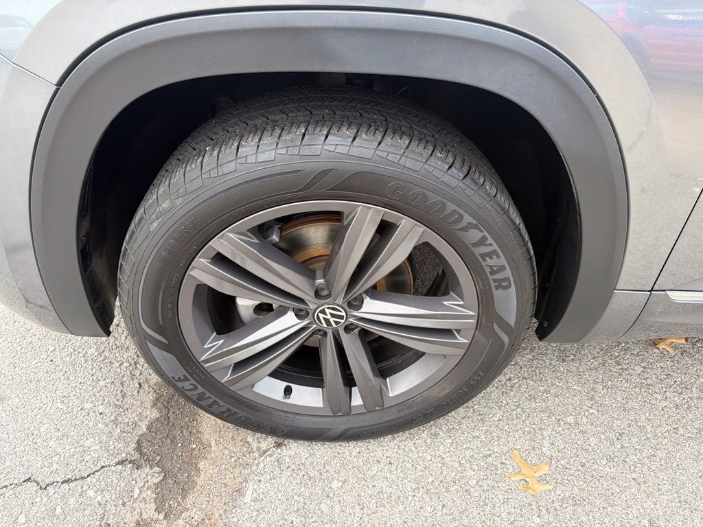 2021 Volkswagen Atlas 3.6L V6 SE w/Technology R-Line
