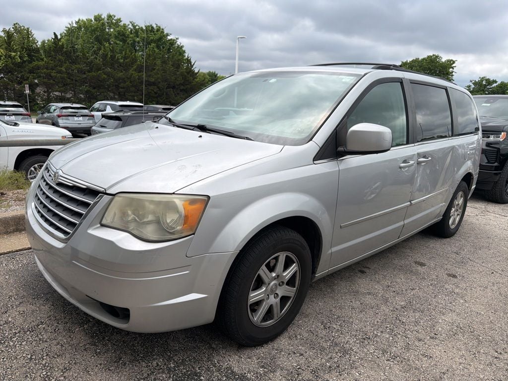 2010 Chrysler Town & Country Touring
