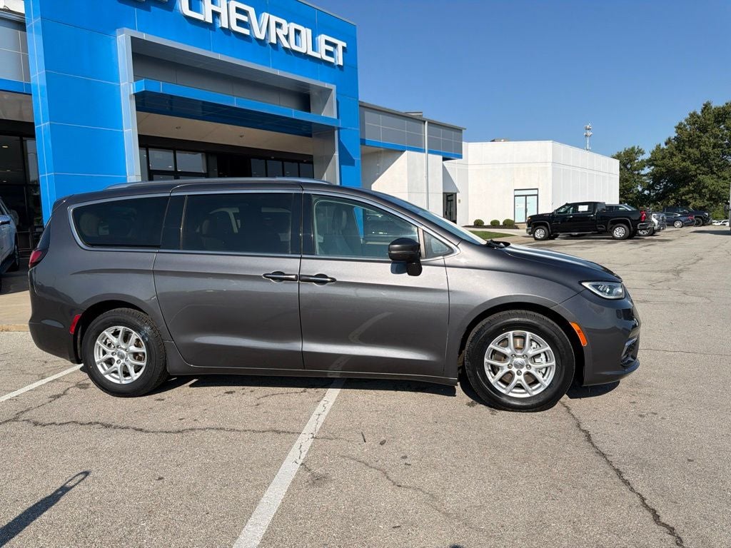 2021 Chrysler Pacifica Touring L