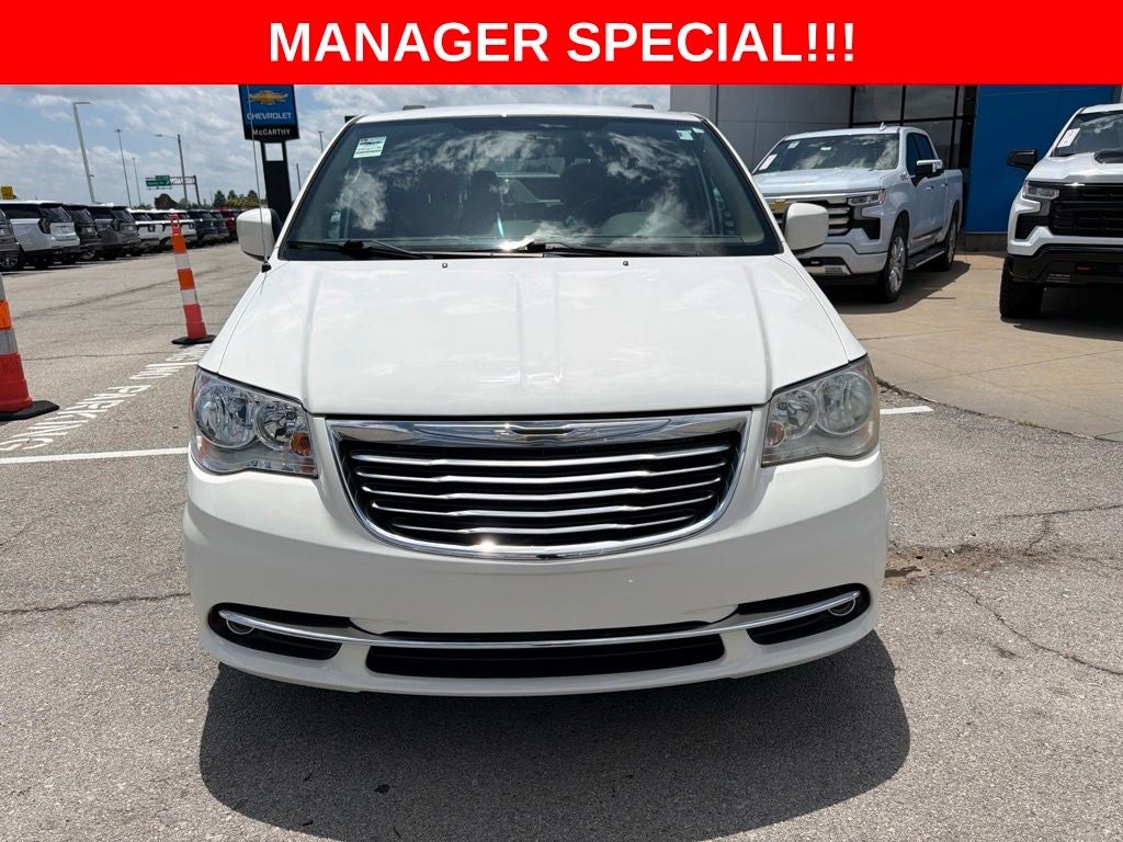 2012 Chrysler Town & Country Touring