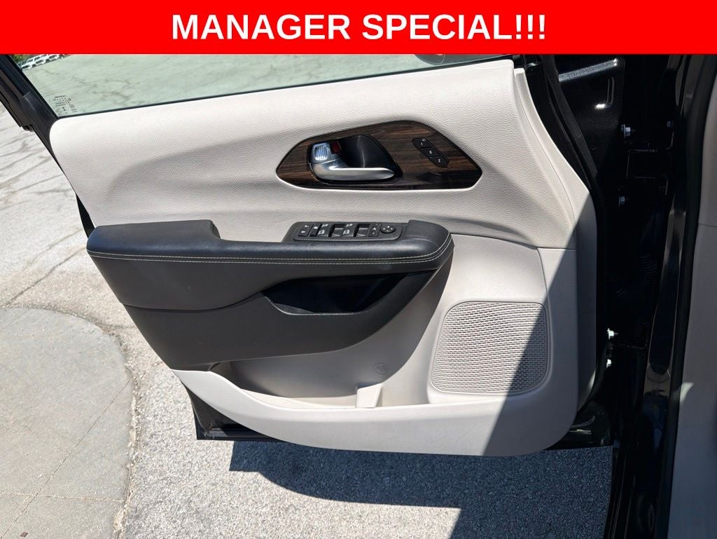 2023 Chrysler Pacifica Limited