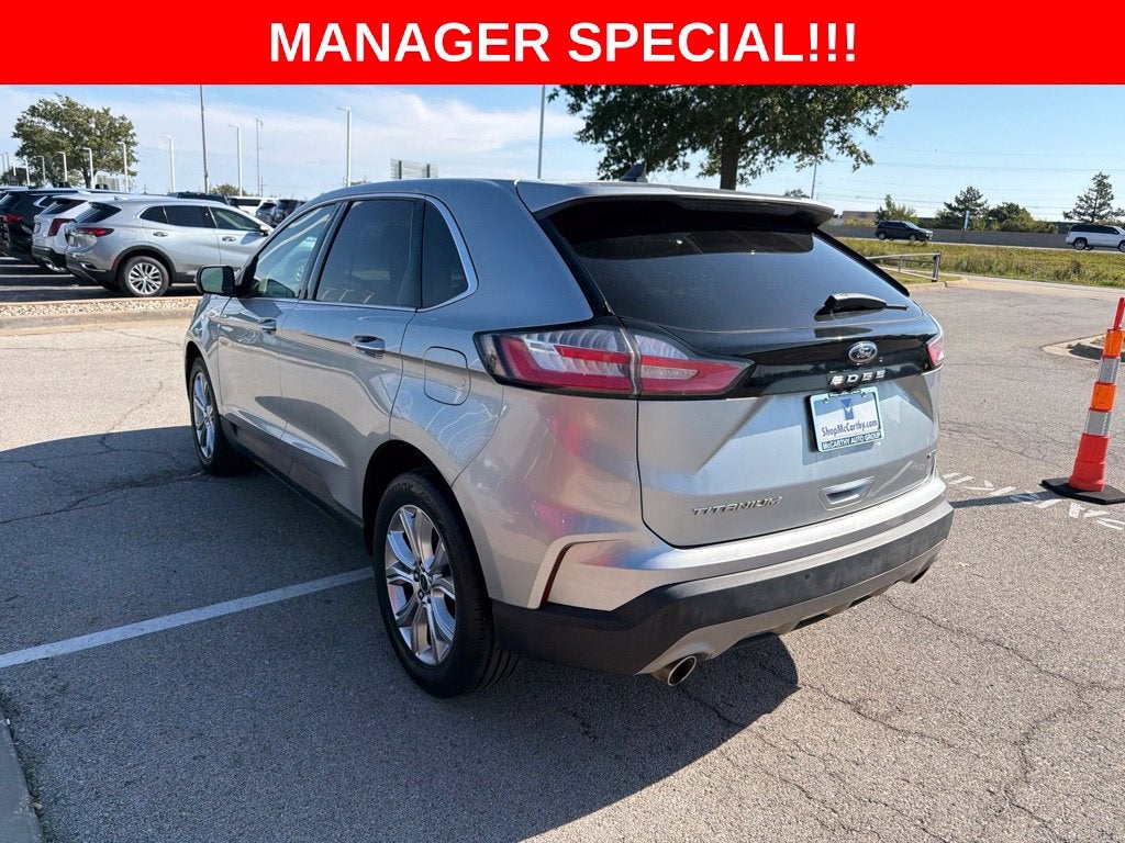2022 Ford Edge Titanium