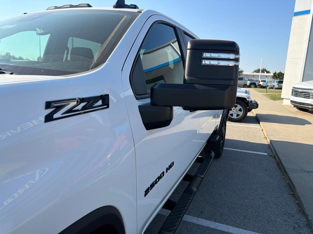 2026 Chevrolet Silverado 2500HD Custom