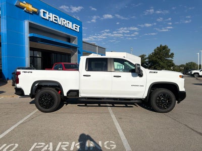 2026 Chevrolet Silverado 2500HD Custom