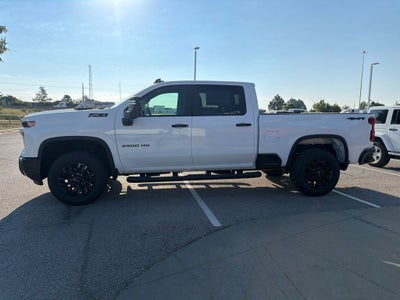 2026 Chevrolet Silverado 2500HD Custom