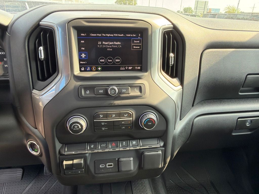 2026 Chevrolet Silverado 2500HD Custom