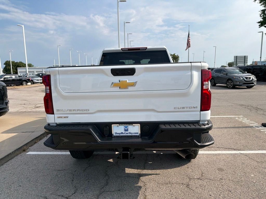 2026 Chevrolet Silverado 2500HD Custom