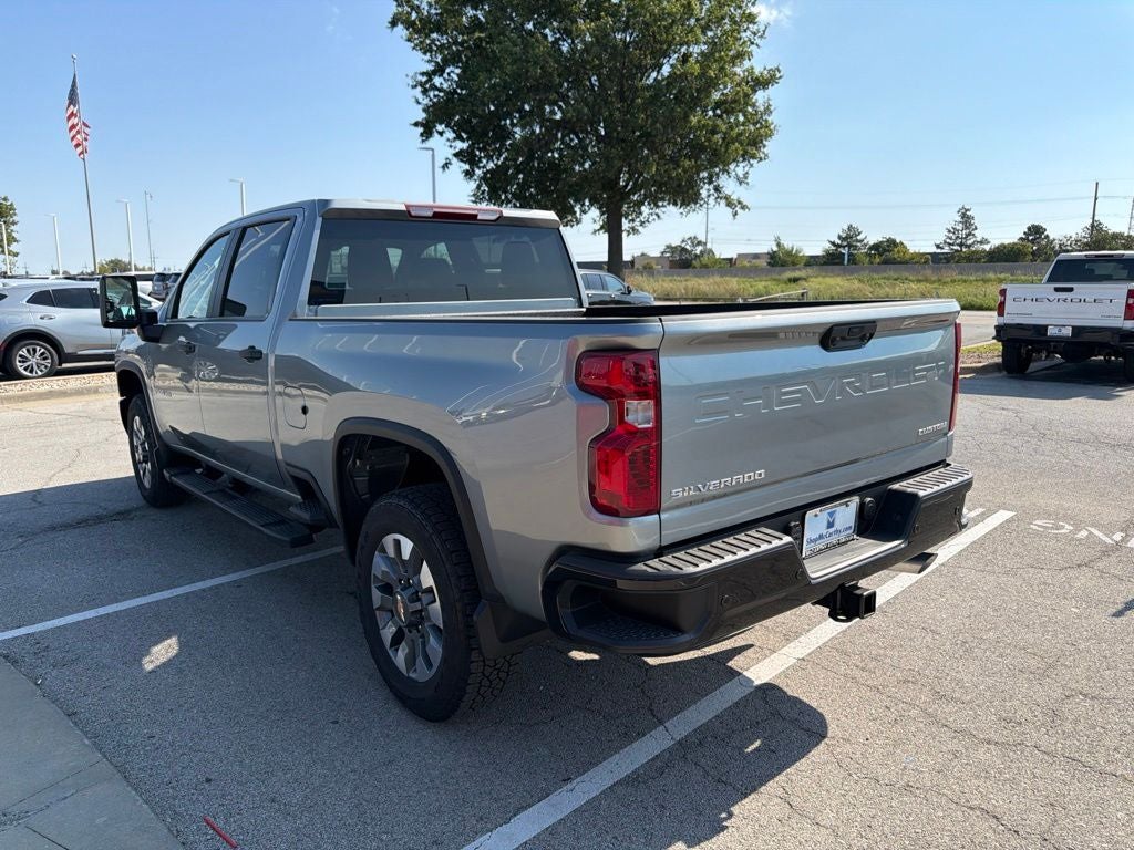 2026 Chevrolet Silverado 2500HD Custom