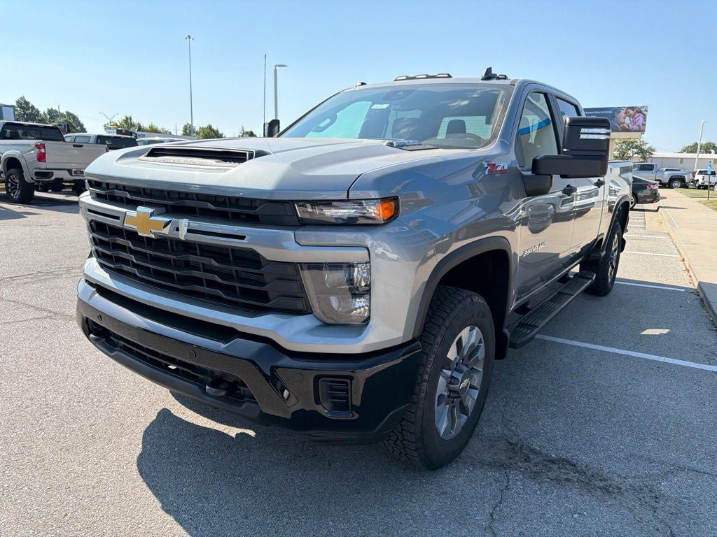 2026 Chevrolet Silverado 2500HD Custom