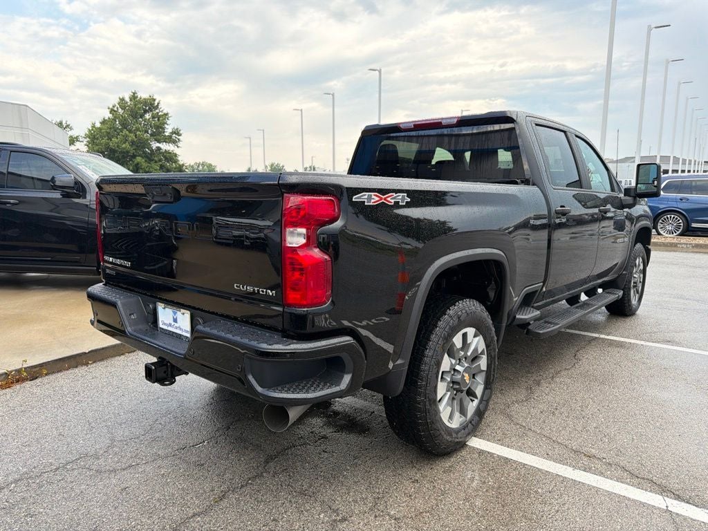 2026 Chevrolet Silverado 2500HD Custom