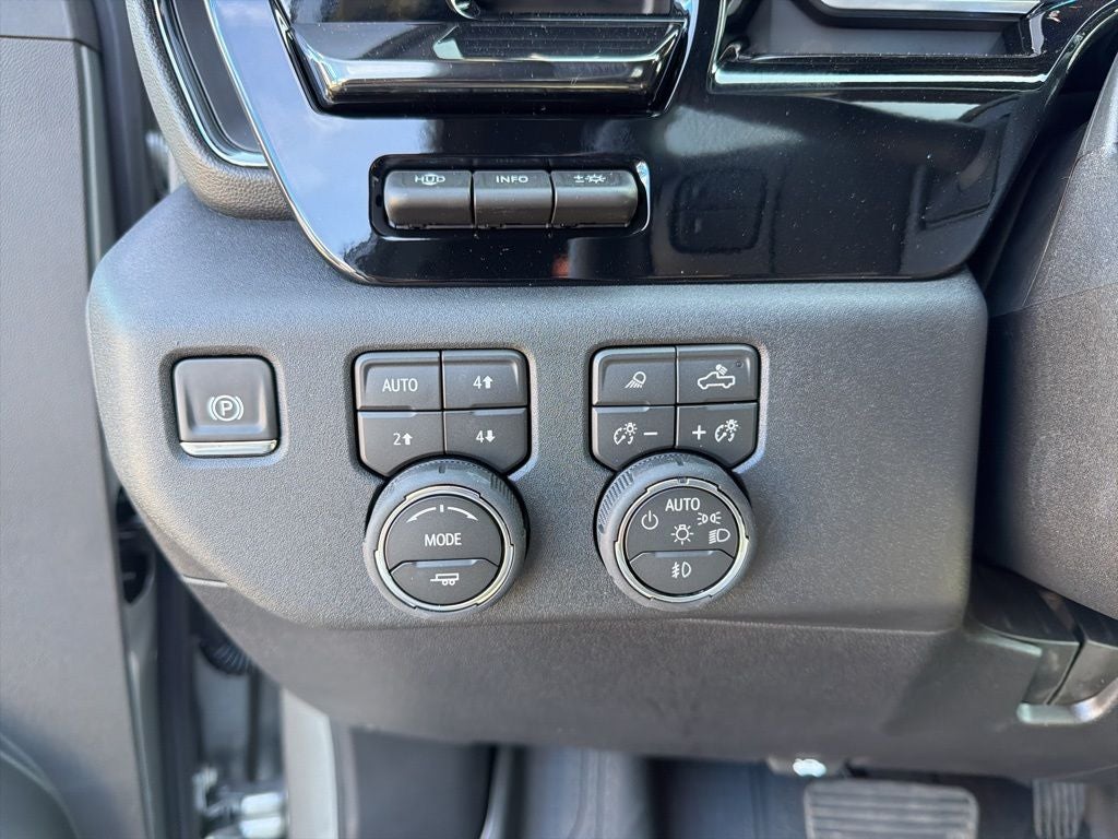 2026 Chevrolet Silverado 2500HD ZR2
