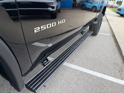 2026 Chevrolet Silverado 2500HD ZR2