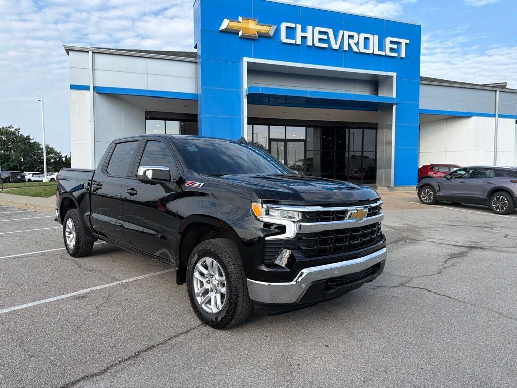 2024 Chevrolet Silverado 1500 LT LT1