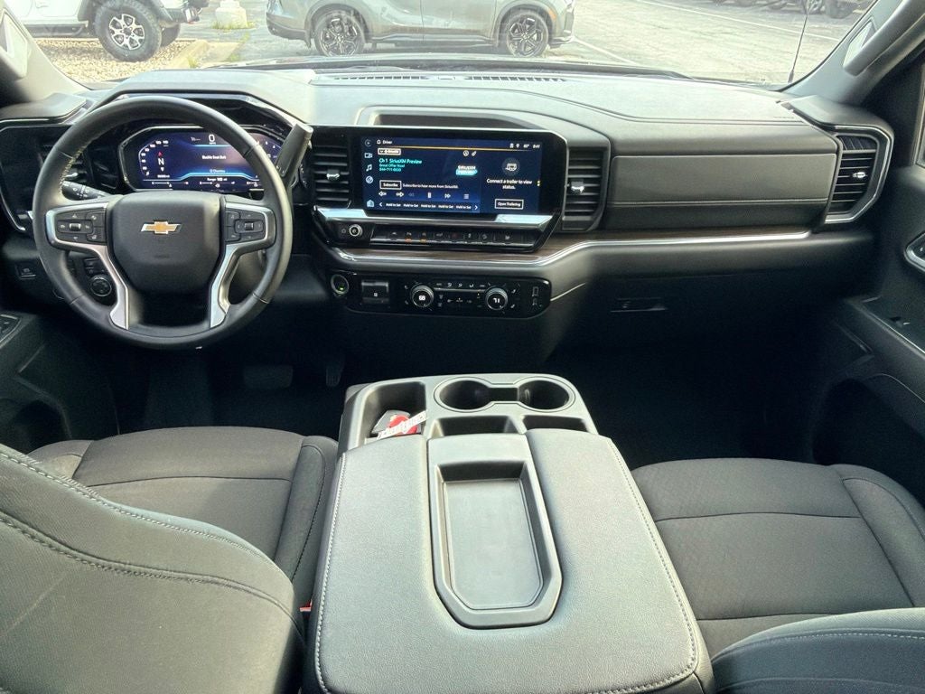 2024 Chevrolet Silverado 1500 LT LT1