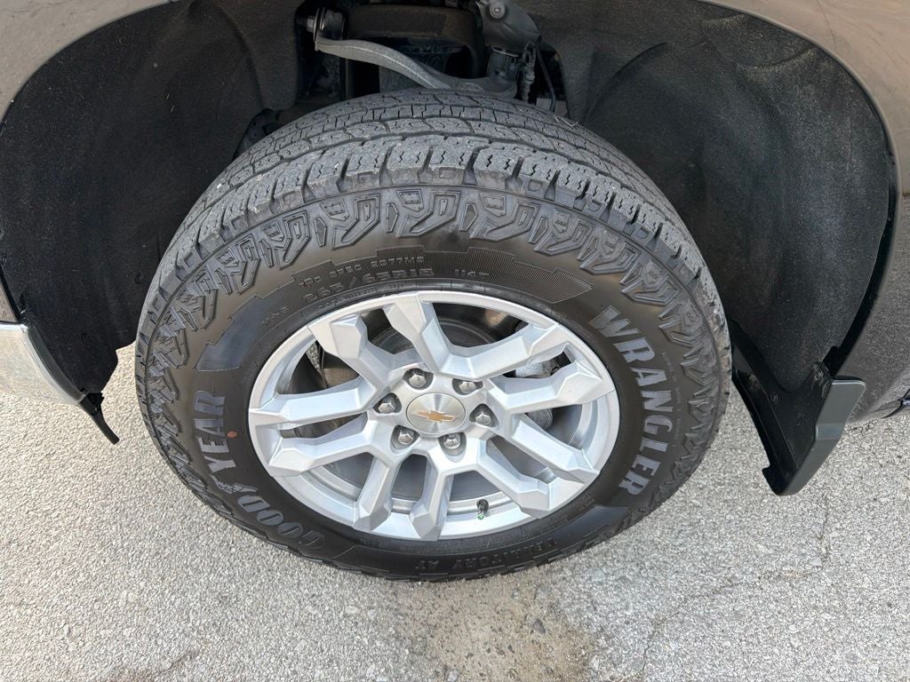 2024 Chevrolet Silverado 1500 LT LT1