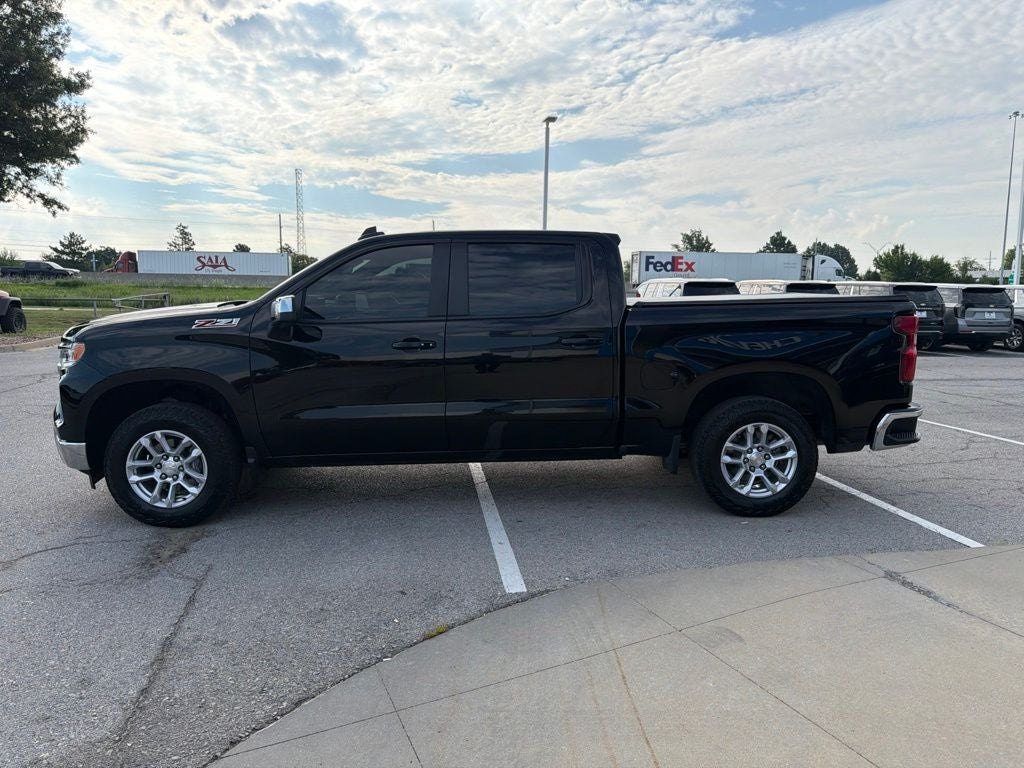 2024 Chevrolet Silverado 1500 LT LT1