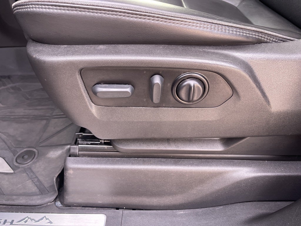 2022 Chevrolet Silverado 1500 LTD High Country