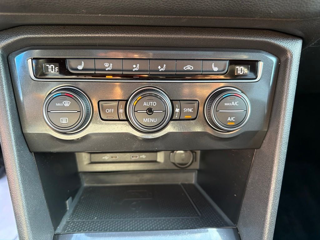 2021 Volkswagen Tiguan 2.0T SE R-Line Black