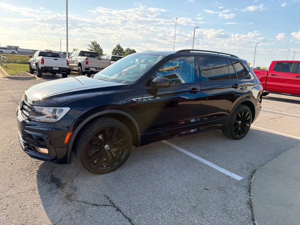 2021 Volkswagen Tiguan 2.0T SE R-Line Black