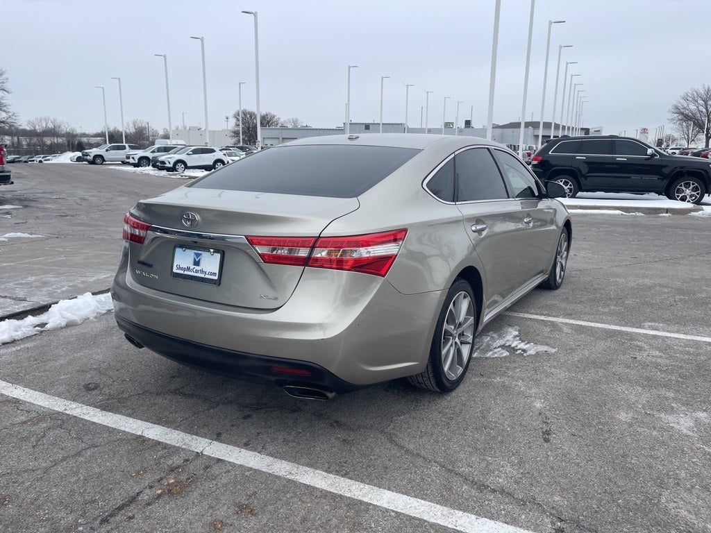 2014 Toyota Avalon XLE