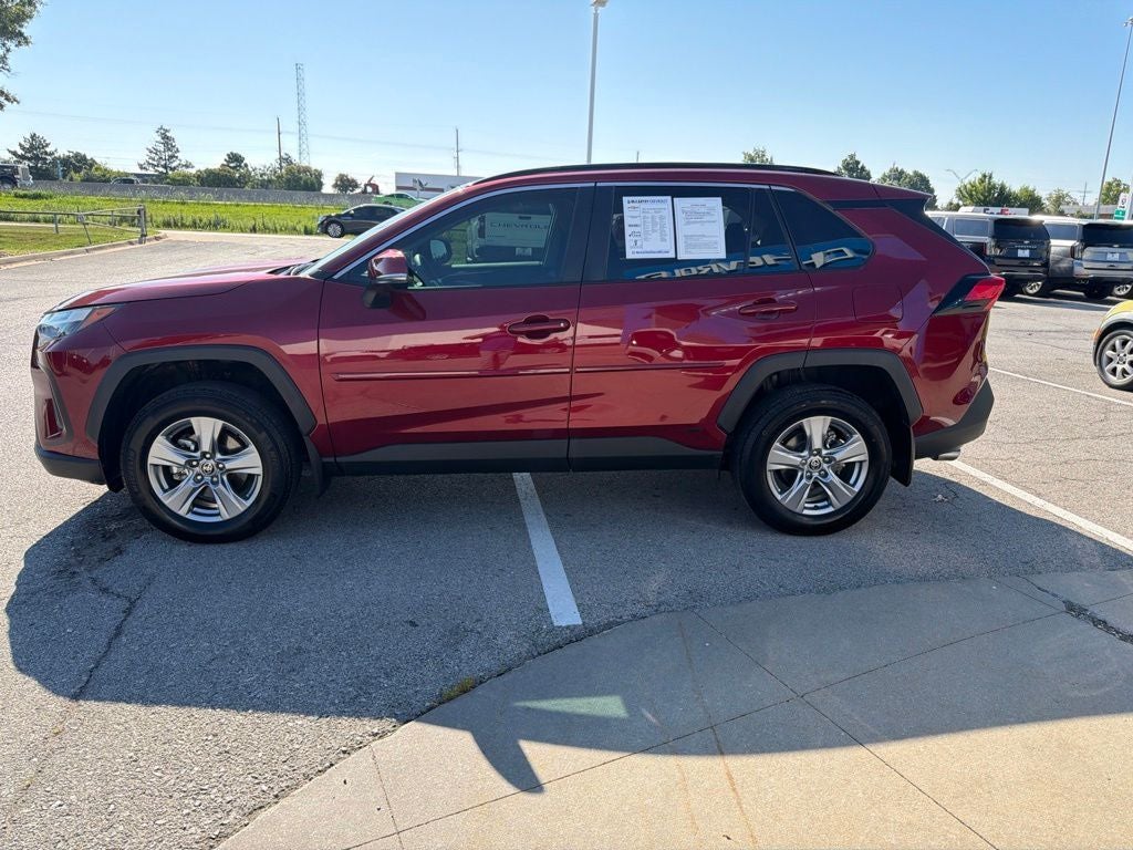 2025 Toyota RAV4 Hybrid XLE