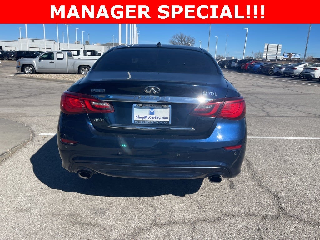 2016 INFINITI Q70L 3.7X