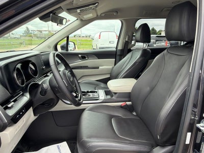 2022 Kia Carnival LXS