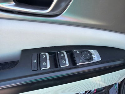 2024 Kia Carnival LX Seat Package