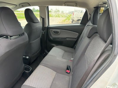 2017 Toyota Yaris L