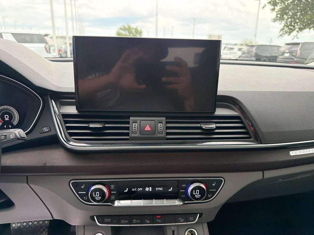 2021 Audi Q5 45 Prestige quattro