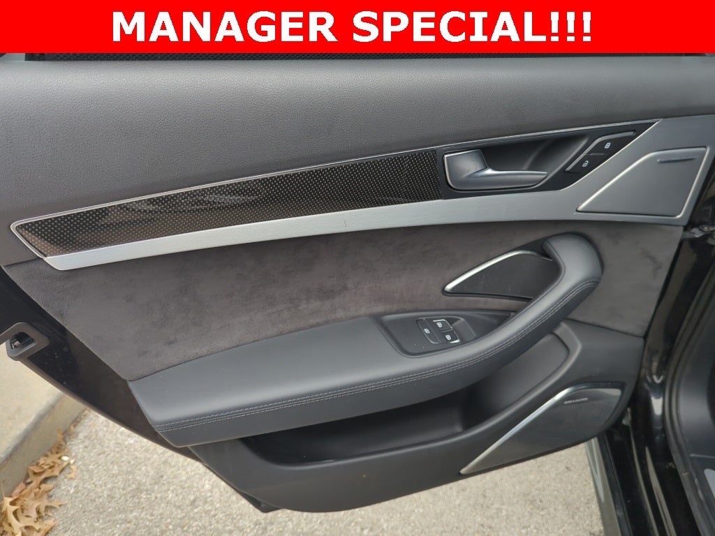 2014 Audi S8 4.0T quattro