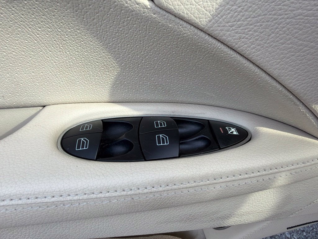2003 Mercedes-Benz E-Class E 320 Base