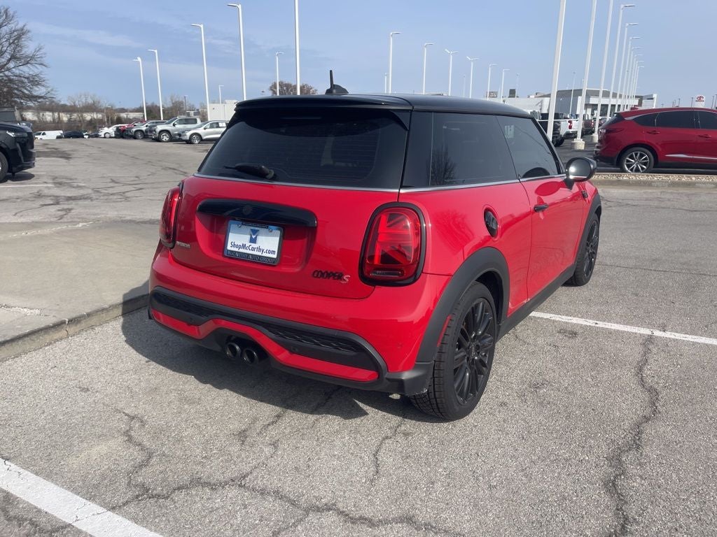 2024 MINI Cooper S Iconic