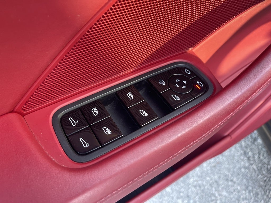 2018 Porsche Panamera Turbo