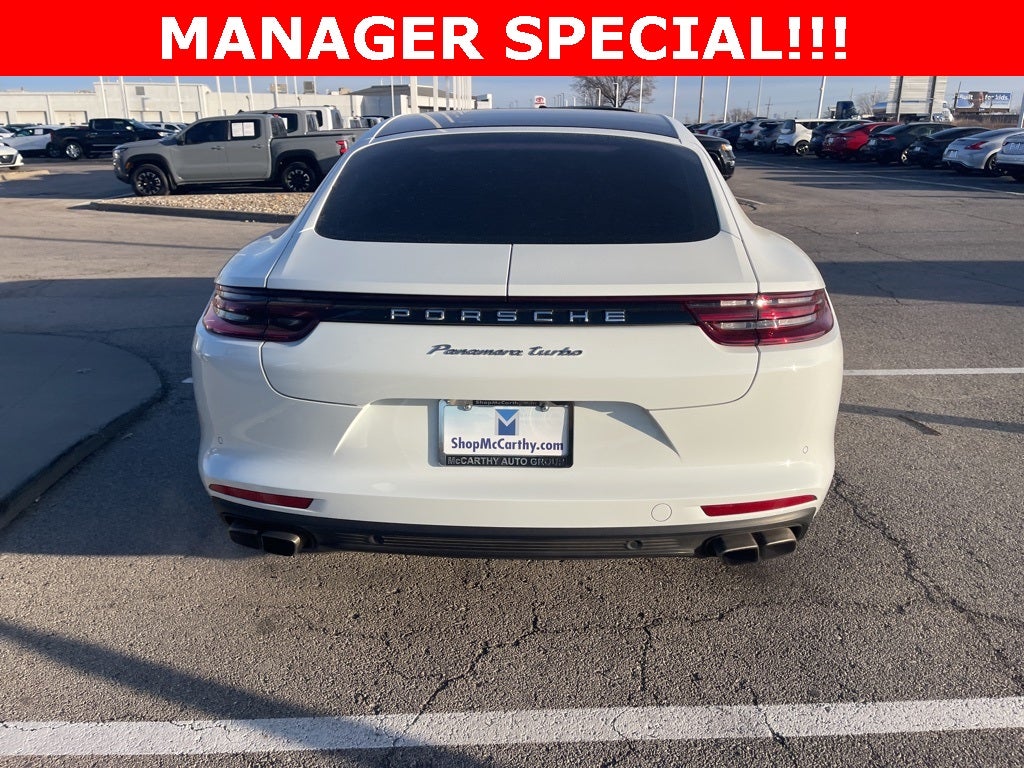2018 Porsche Panamera Turbo